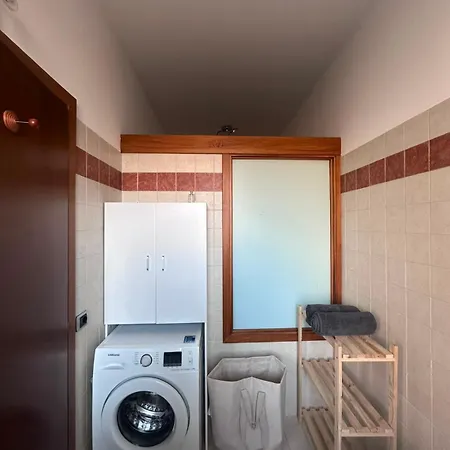 Spazioso A Due Passi Dal Centro Appartement Arona