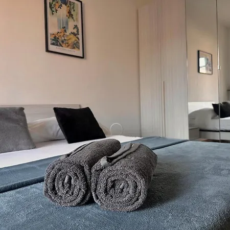 Spazioso A Due Passi Dal Centro Apartmán Arona