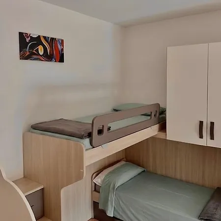 Spazioso A Due Passi Dal Centro Appartement *