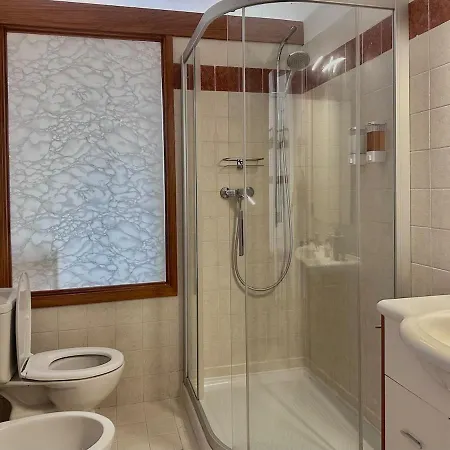 Spazioso A Due Passi Dal Centro Appartement